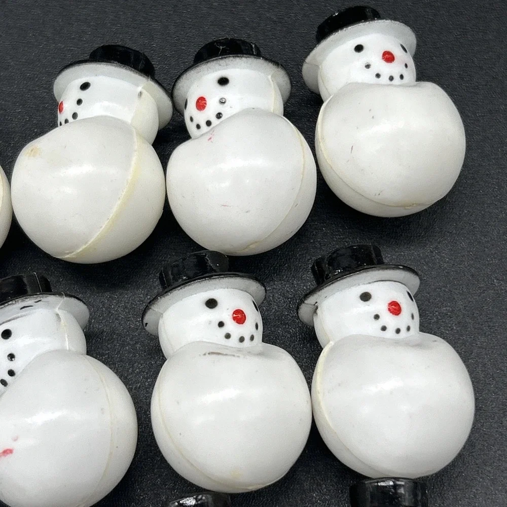 Snowman Christmas String Light Bulb Replacement Covers, White Plastic, Lot of 21